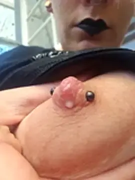 Stripchat Nude Webcam of PinkTheHawk