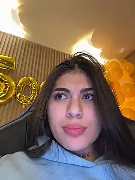 Stripchat Live Sex of Sarasanders_4