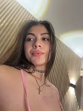 Stripchat Live Porn of Sarasanders_4