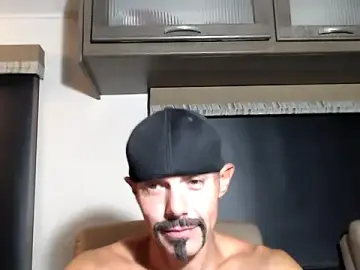 Stripchat Free Porn Cam of ThickD2C