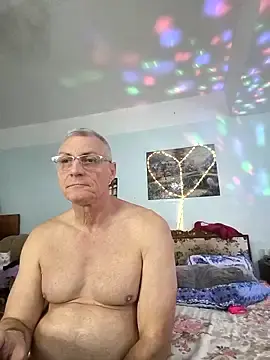 Stripchat Free Porn Cam of _lady_red_