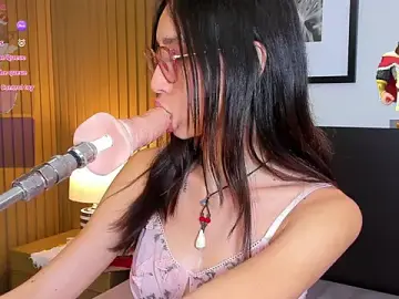 Stripchat Free Live Porn of doll_bella_