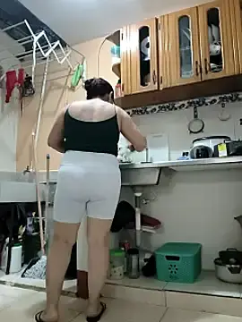 Stripchat Live Sex Cam of marfil_milf