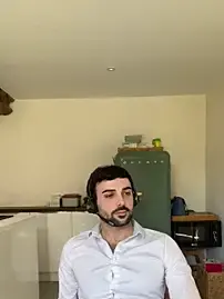 Stripchat Watch Live Sex Cams of eauminerale