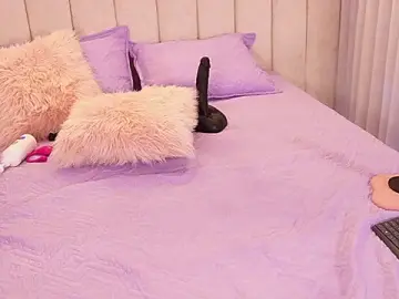 Stripchat Nude Webcam of emyli_sw_