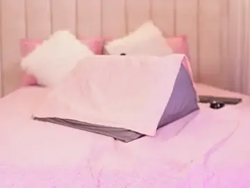 Stripchat Live Porn of emyli_sw_