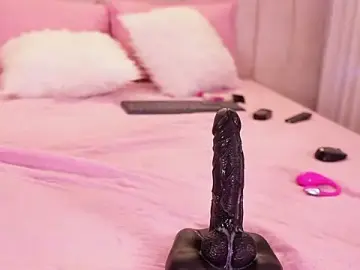 Stripchat Best live sex cam show of emyli_sw_