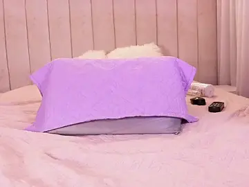 Stripchat Free Live Porn of emyli_sw_