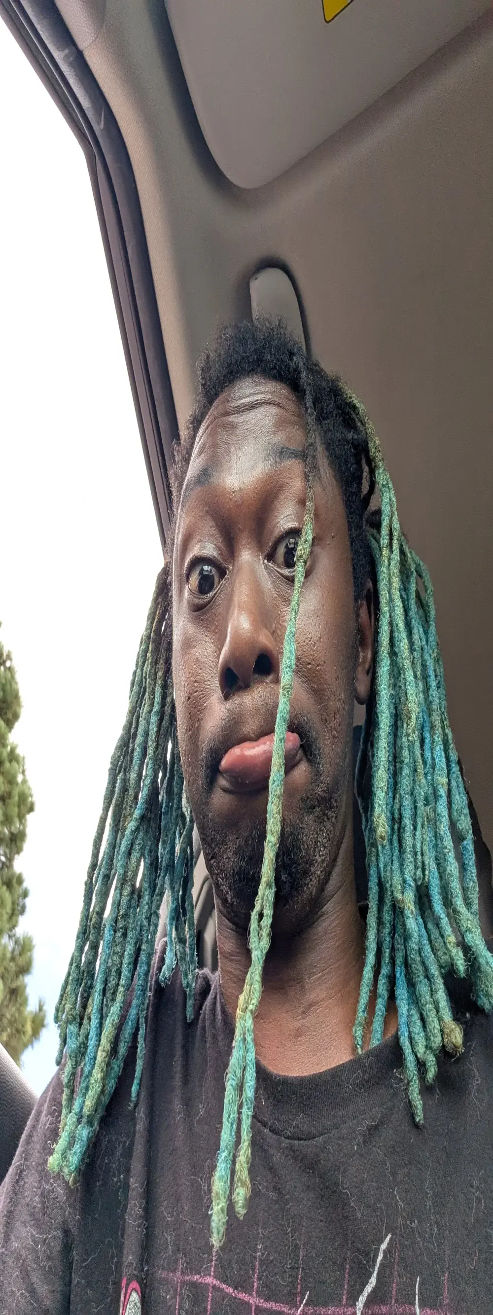 treyneznasty@xh