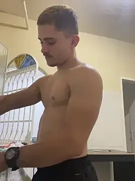 Stripchat Free Live Porn of ThaizinhaLinda