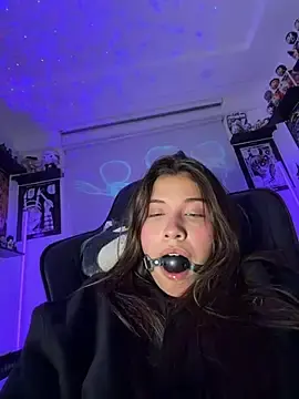 Stripchat Best live sex cam show of crystal_bunny7