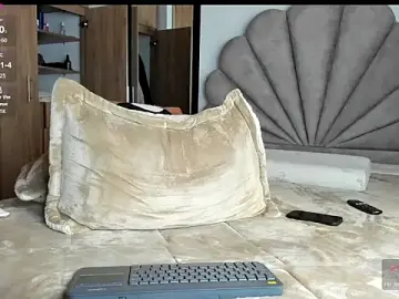 Stripchat Adult Webcam of manucute_23_