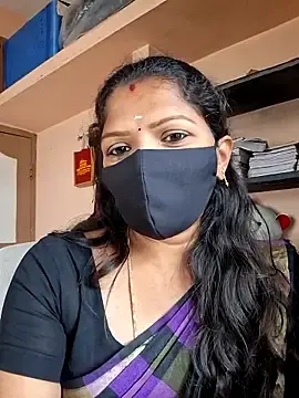 Stripchat Nude Webcam of Tamil_Dharani