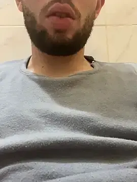 Stripchat Free Live Porn of roland_alex1