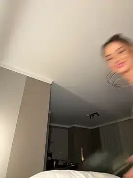 Stripchat Watch Live Sex Cams of KirstieVegas