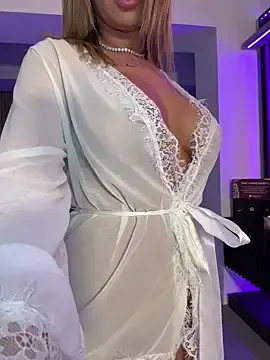 Stripchat Sex Cam of KirstieVegas