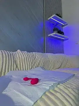 Stripchat Adult Video Chat of KirstieVegas