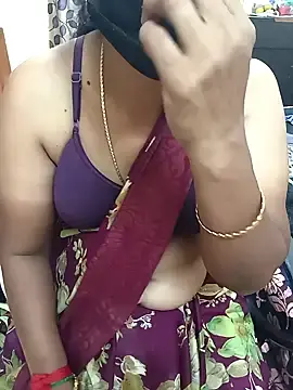 Stripchat Free Porn Cam of menaka-tamil