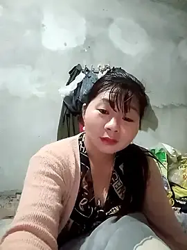 Stripchat Nude Webcam of vangkt-cute