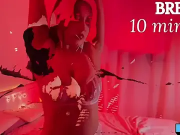 Stripchat Best live sex cam show of Emily_Gin