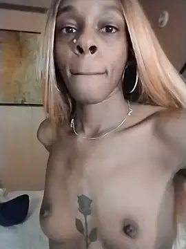 Stripchat Live Sex of Jasmine_FullsShine