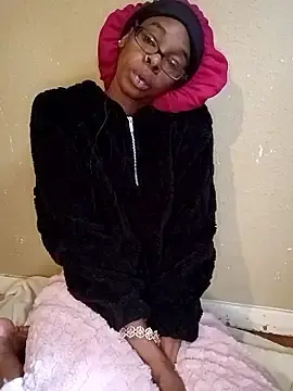 Stripchat Free Live Porn of Jasmine_FullsShine