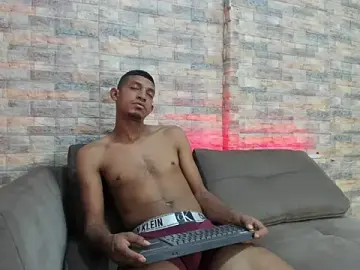 Stripchat Sex Chat of brad_Browns