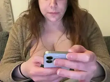 Stripchat Nude Webcam of cumwithmee3