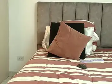 Stripchat Watch Live Sex Cams of karina_lewis_