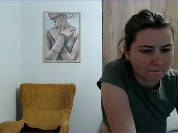 Stripchat Live Sex Cam of VioletaFlower7