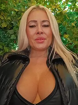 Stripchat Private Sex Chat of MILFBARBY