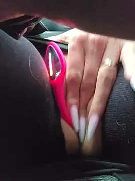 Stripchat Free Live Porn of MILFBARBY