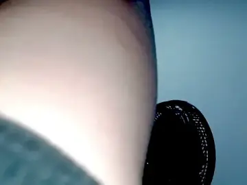 Stripchat Private Sex Chat of PetiteIvoryQueen19