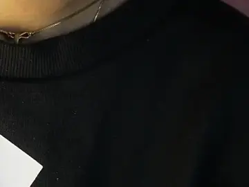 Stripchat Nude Webcam of -AyeshaSinghania-