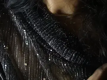 Stripchat Sex Cam of -AyeshaSinghania-