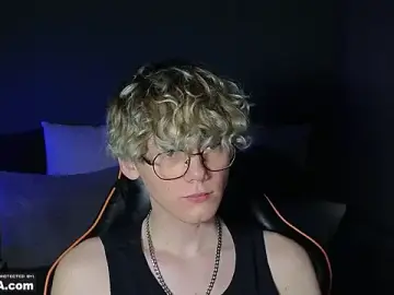 Stripchat Adult Webcam of Keytaro