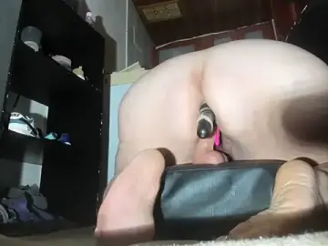 Stripchat Sex Cam of Daphne_girlsex