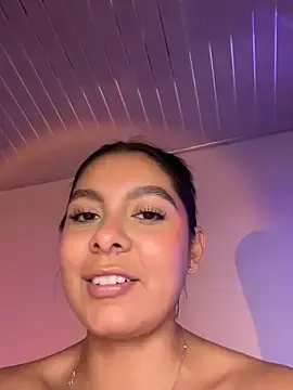 Stripchat Sex Cam of Nicollewest1