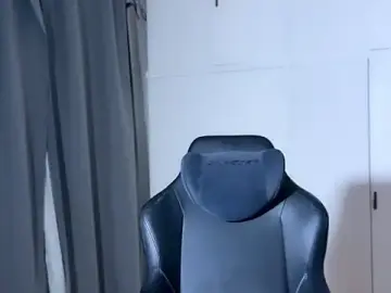 Stripchat Watch Live Sex Cams of SasukeUhchiaa