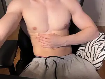 Stripchat Adult Video Chat of SasukeUhchiaa