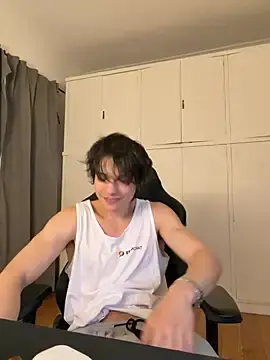 Stripchat Adult Webcam of SasukeUhchiaa
