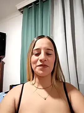 Stripchat Watch Live Sex Cams of ashley69_brown