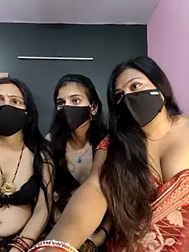 Stripchat Live Porn of cutee__crazy