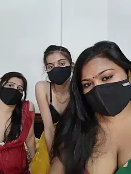 Stripchat Watch Live Sex Cams of cutee__crazy