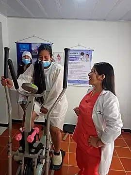 Stripchat Nude Webcam of JustSamantha_