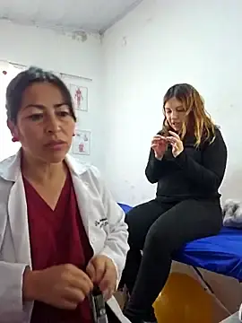 Stripchat Live Sex Cam of JustSamantha_
