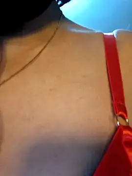 Stripchat Adult Video Chat of Rahaf11