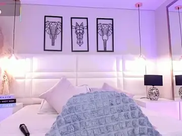 Stripchat Live Sex Cam of Valeria_carter