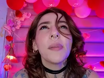 Stripchat Live Porn of Evangelyne_1