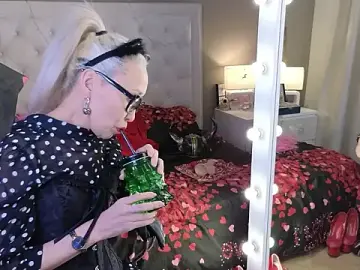 Stripchat Live Sex of RoxalanaStar